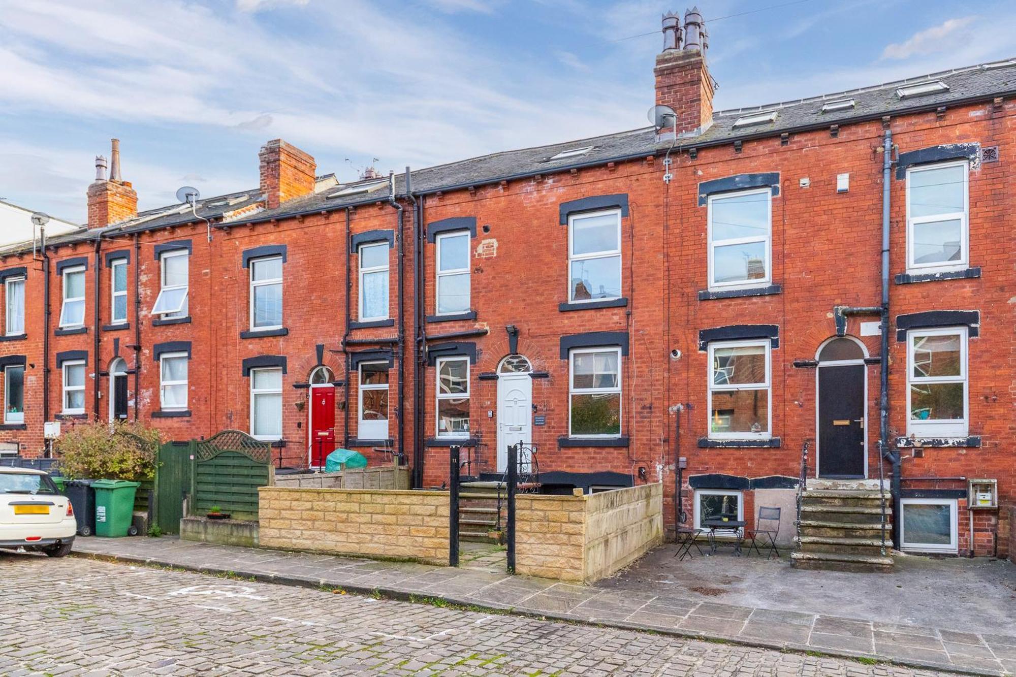 Spacious Two Bed House In Headingley Лийдс Екстериор снимка